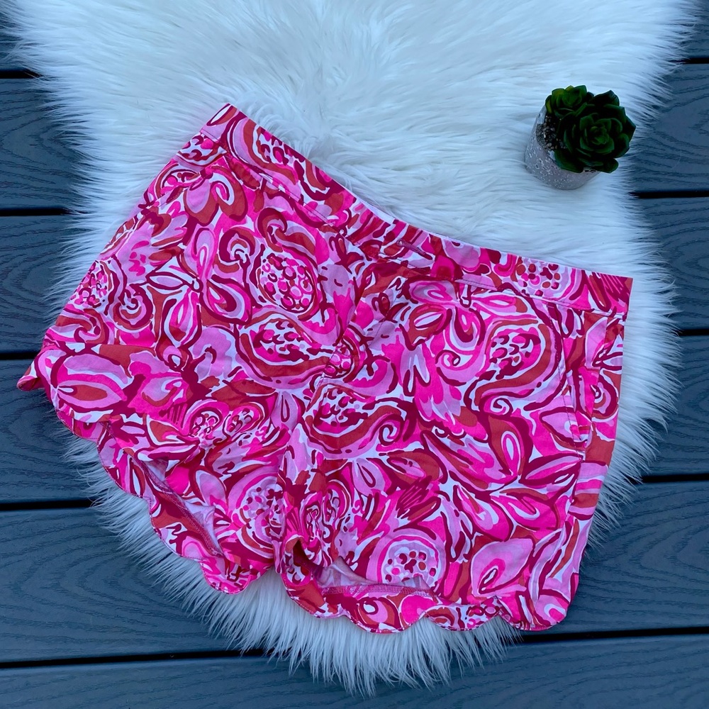Lilly Pulitzer pink buttercup shorts
